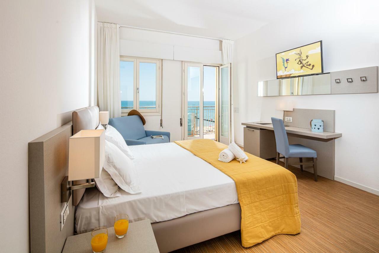 Hotel Astor Lido di Jesolo Exterior foto